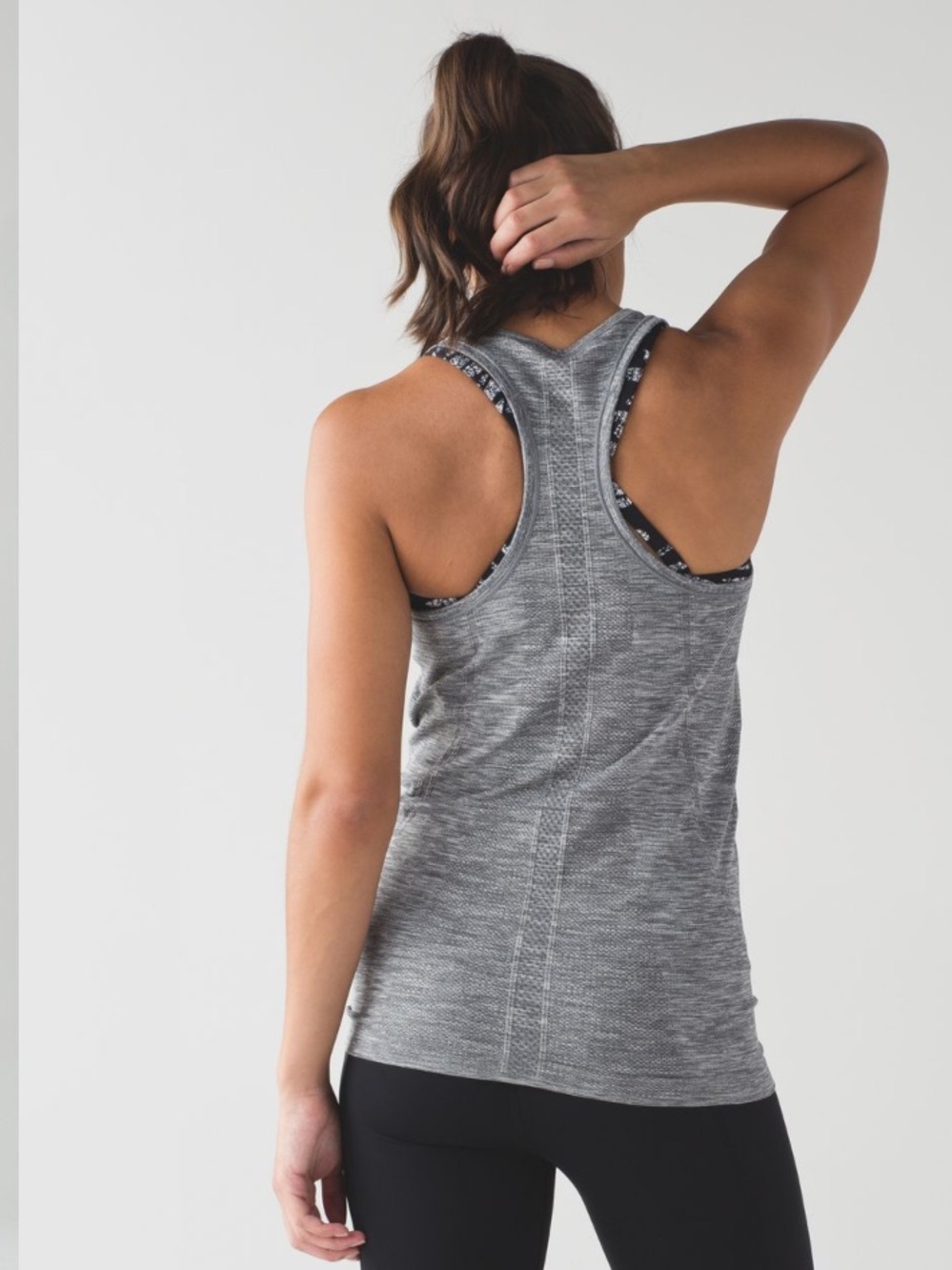 Lululemon • Swiftly Tech Racerback Tank • Size 8 - Picture 2 of 5